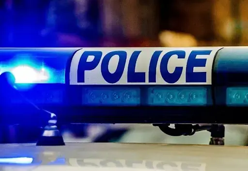 Хамт архи уусан 2 эмэгтэй нэгнээ хутгалсан хэрэг гарчээ